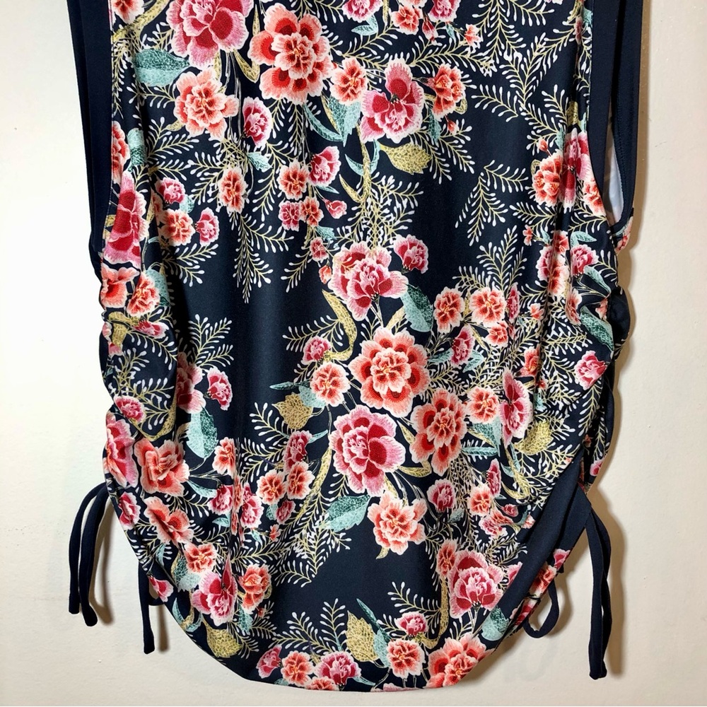 Johnny Was Active Aztec Flower Ruched Muscle Tank - Picture 5 of 12